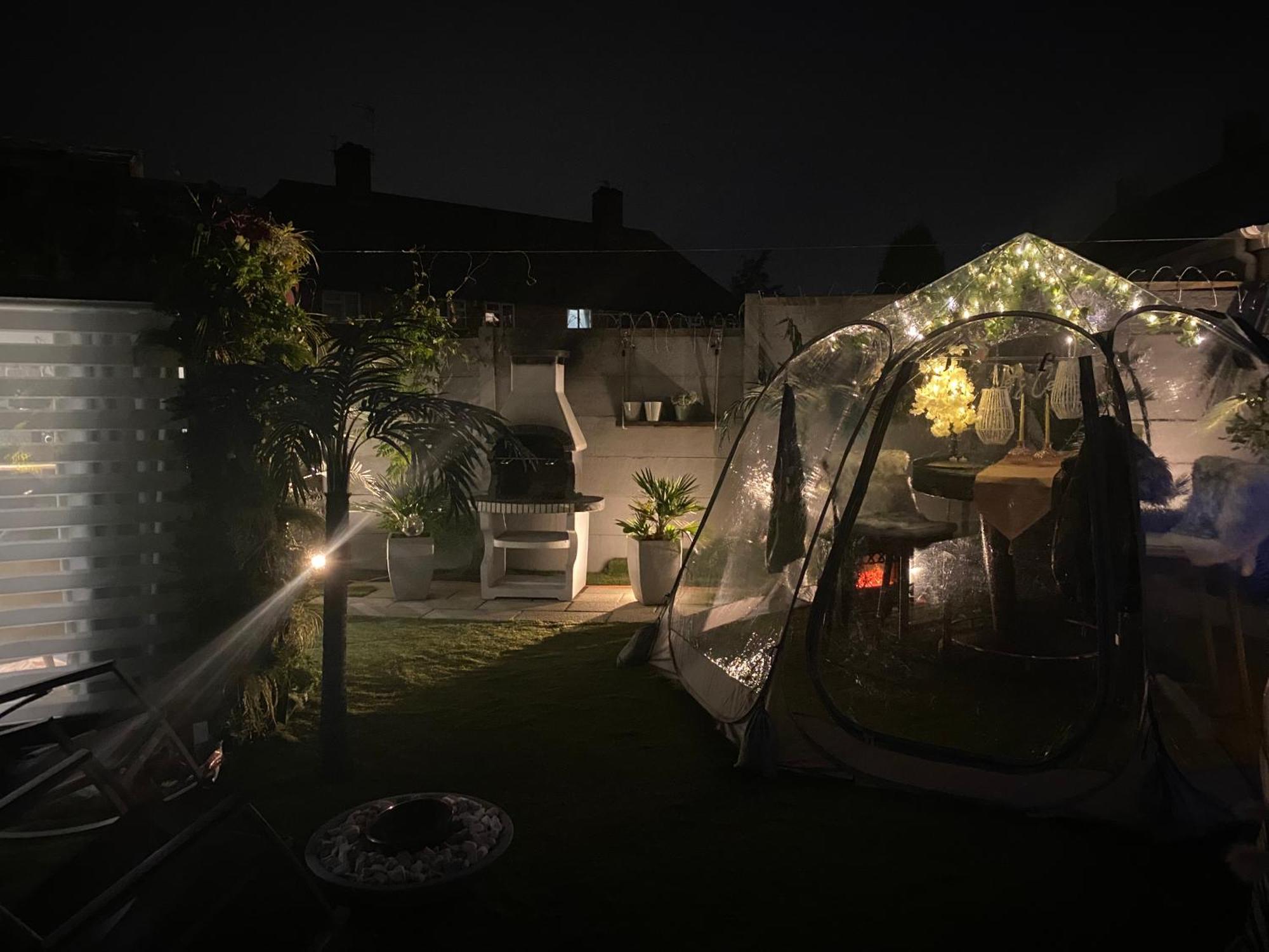 Secret Oasis: Love Island-Inspired Guest House with Private Pool Nottingham Exterior photo